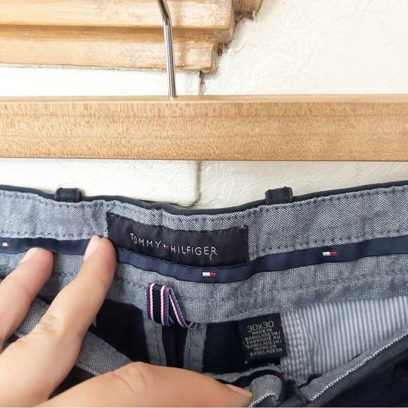 Tommy Hilfiger Mens Navy Blue Khaki Pants Straight Leg Pockets Officewear 30x30 - Picture 5 of 7